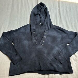 American Eagle Outfitters Lace Up Tie-Dye Cropped Hoodie Women’s Size Large
